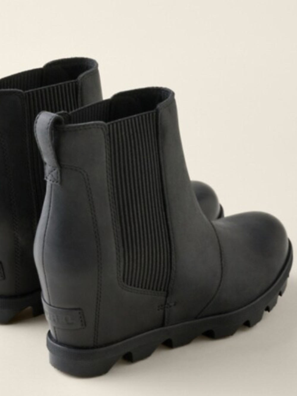 Sorel Joan of Arctic Wedge II Chelsea Boots (SIZE 7)